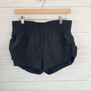 Beach House Sport Black Lined Shorts Ruched Sides 12
